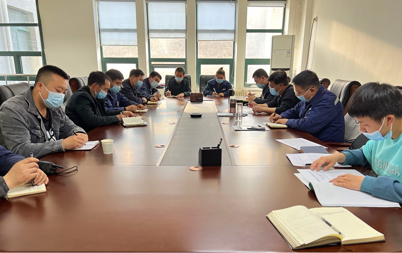 選煤公司胡家河選煤廠：多措并舉強化安全生產(chǎn)標準化建設-1.png