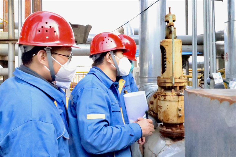 咸陽公司:嚴(yán)把年終歲尾“安全關(guān)” 筑牢安全生產(chǎn)“防火墻”.png 咸陽公司:嚴(yán)把年終歲尾“安全關(guān)” 筑牢安全生產(chǎn)“防火墻”.png