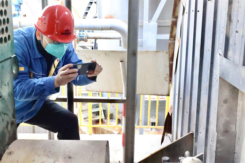 咸陽公司:嚴(yán)把年終歲尾“安全關(guān)” 筑牢安全生產(chǎn)“防火墻”1.png 咸陽公司:嚴(yán)把年終歲尾“安全關(guān)” 筑牢安全生產(chǎn)“防火墻”1.png