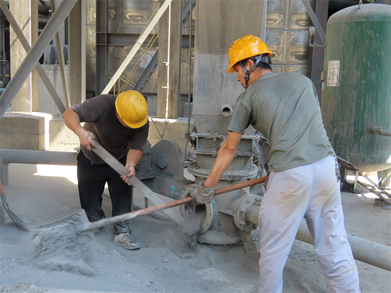 福建陜科公司:致敬,高溫下的守護(hù)者!1.png 福建陜科公司:致敬,高溫下的守護(hù)者!1.png